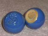 Cannon Ball shakers glazed royal blue